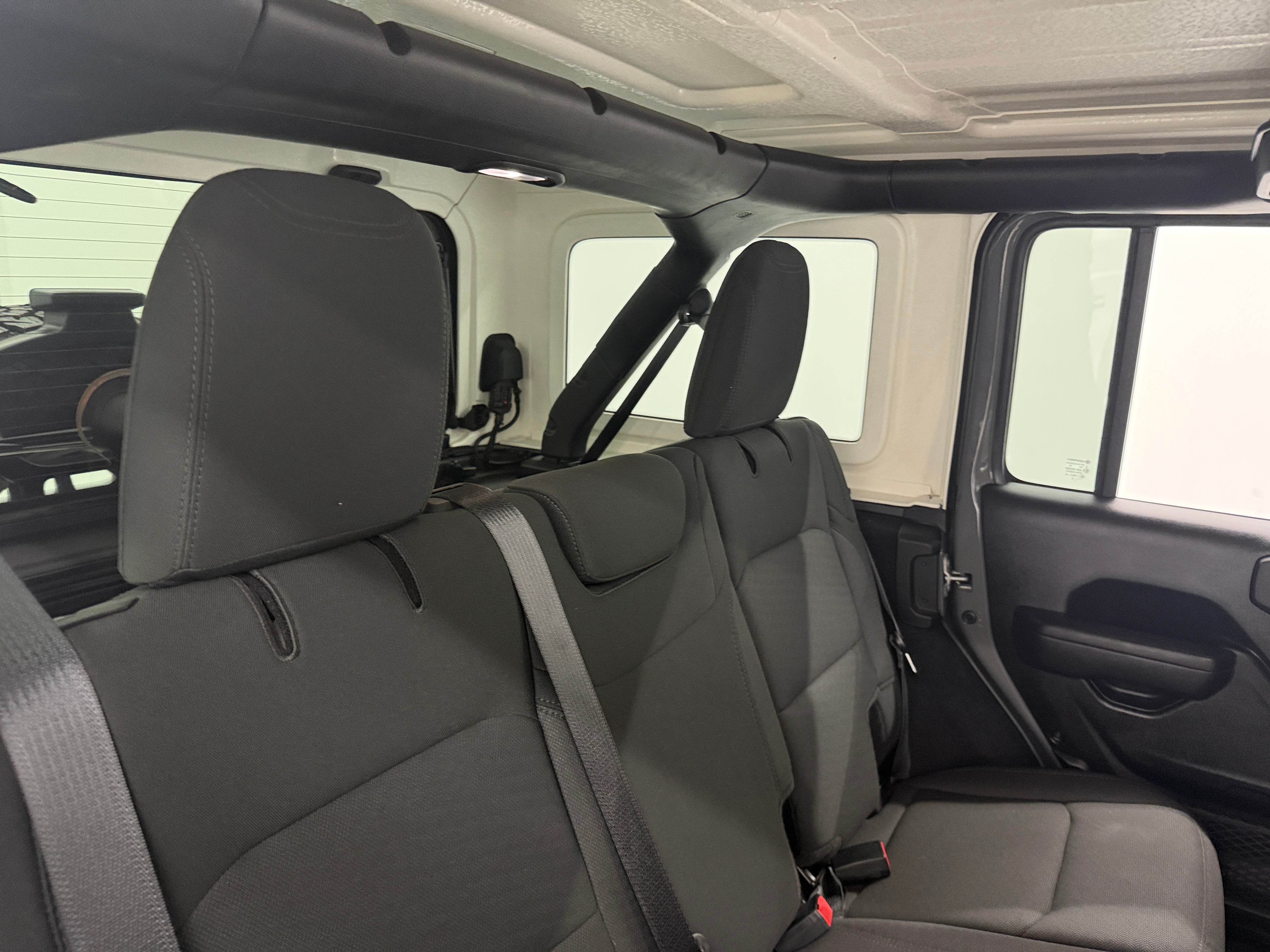 jeep wrangler unlimited 2022 1C4HJXDGXNW226342 image jeep wrangler unlimited 2022 1C4HJXDGXNW226342 image